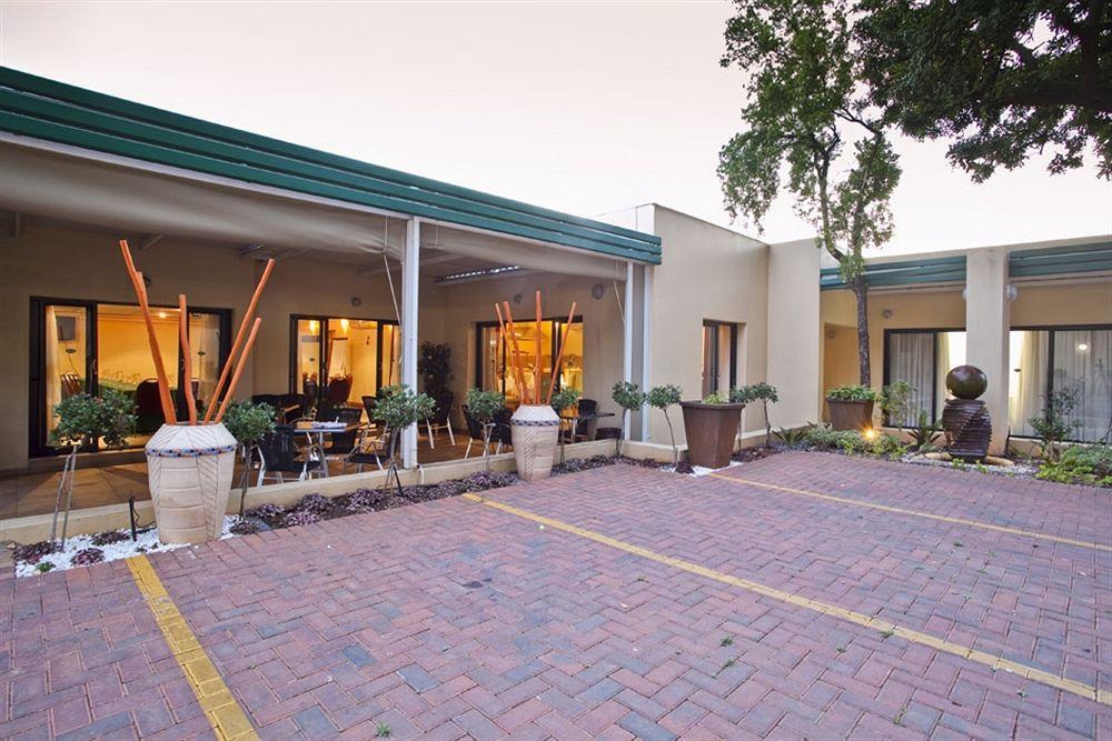 Sentinel Luxury Suite Hotel Pretoria-Noord Extérieur photo