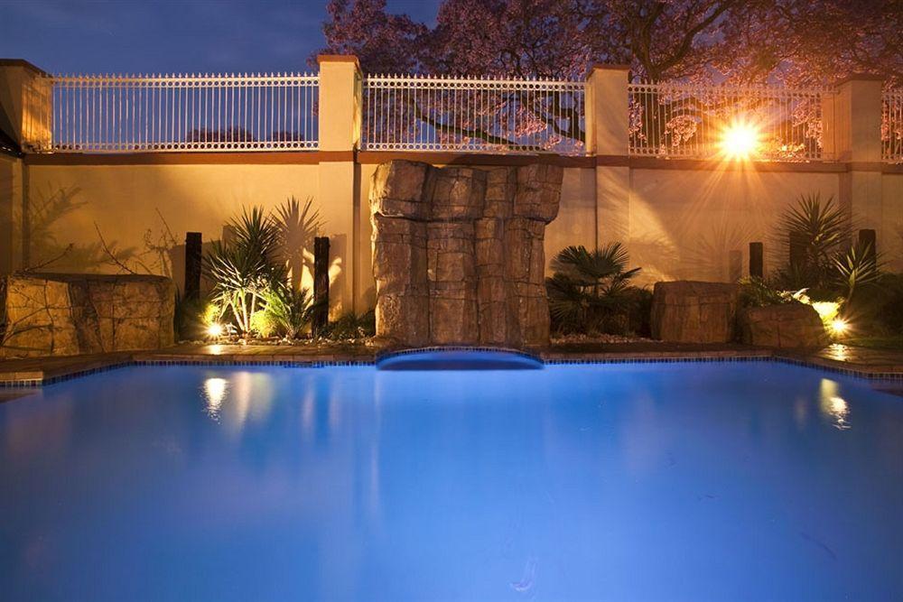 Sentinel Luxury Suite Hotel Pretoria-Noord Extérieur photo