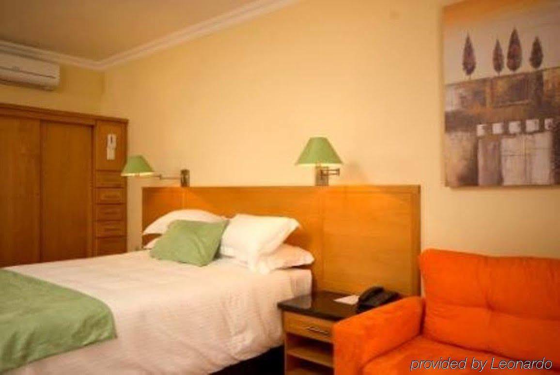 Sentinel Luxury Suite Hotel Pretoria-Noord Extérieur photo